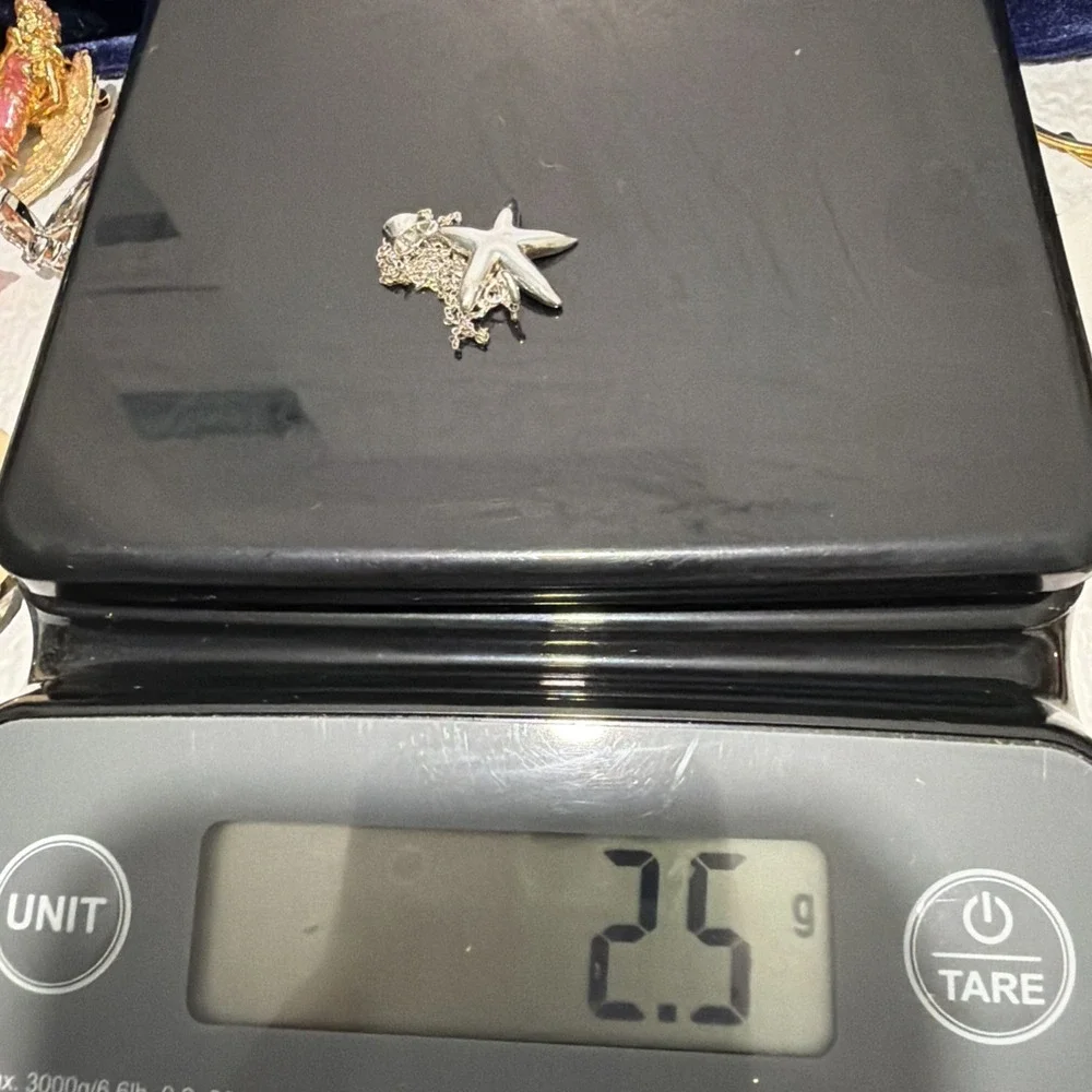 VTG 925 Sterling Silver Starfish Necklace 16